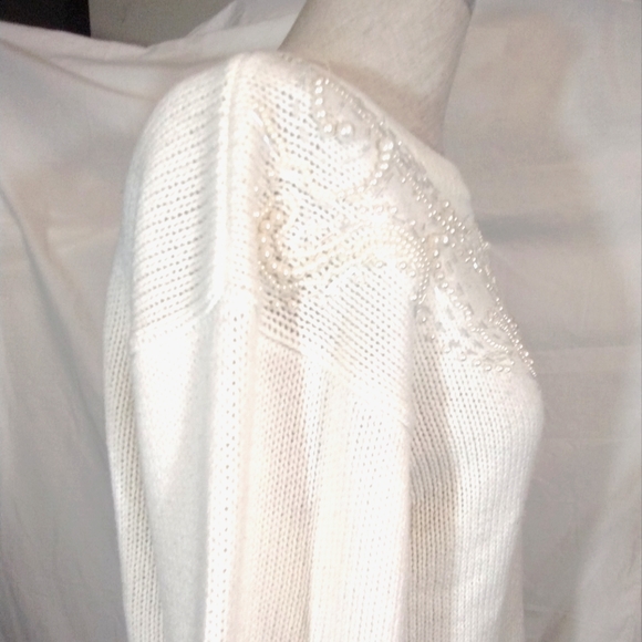 Vintage beaded sweater, Vintage, Crew Neck White,  Knit, Women, Pearls, XL - Picture 11 of 16